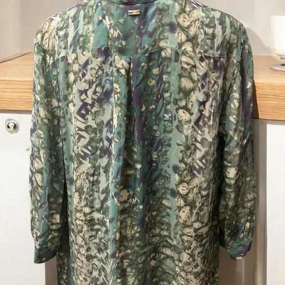 Escada Silk Blouse - Picture 3 of 7